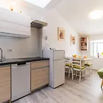 Mo-mo Apartman *